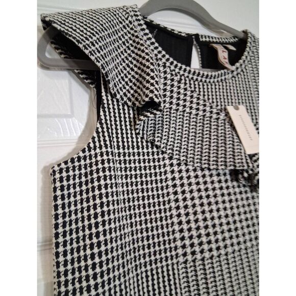 Dolan Anthropologie womens medium black white ruffle top stretch textured - Picture 3 of 9